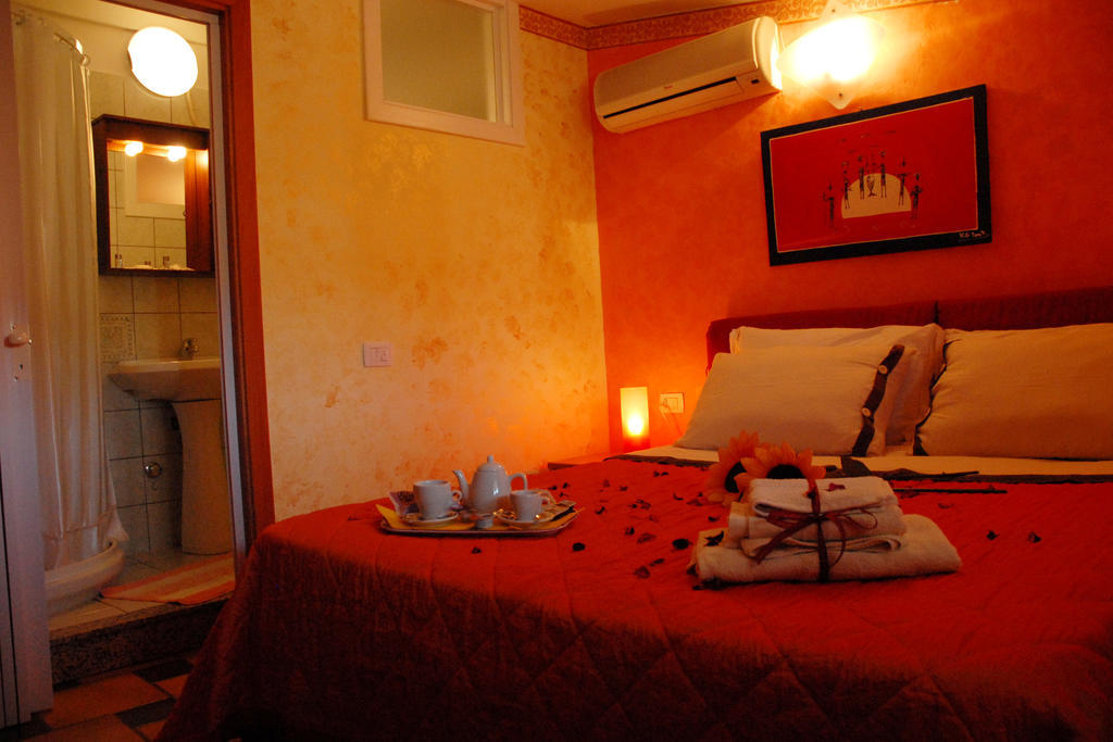 B&B Fantar House Carbonia Quarto foto