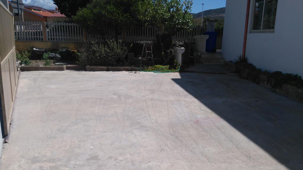 B&B Fantar House Carbonia Exterior foto