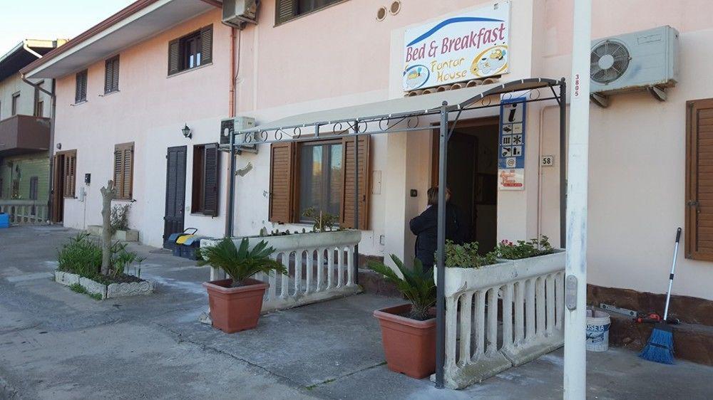B&B Fantar House Carbonia Exterior foto